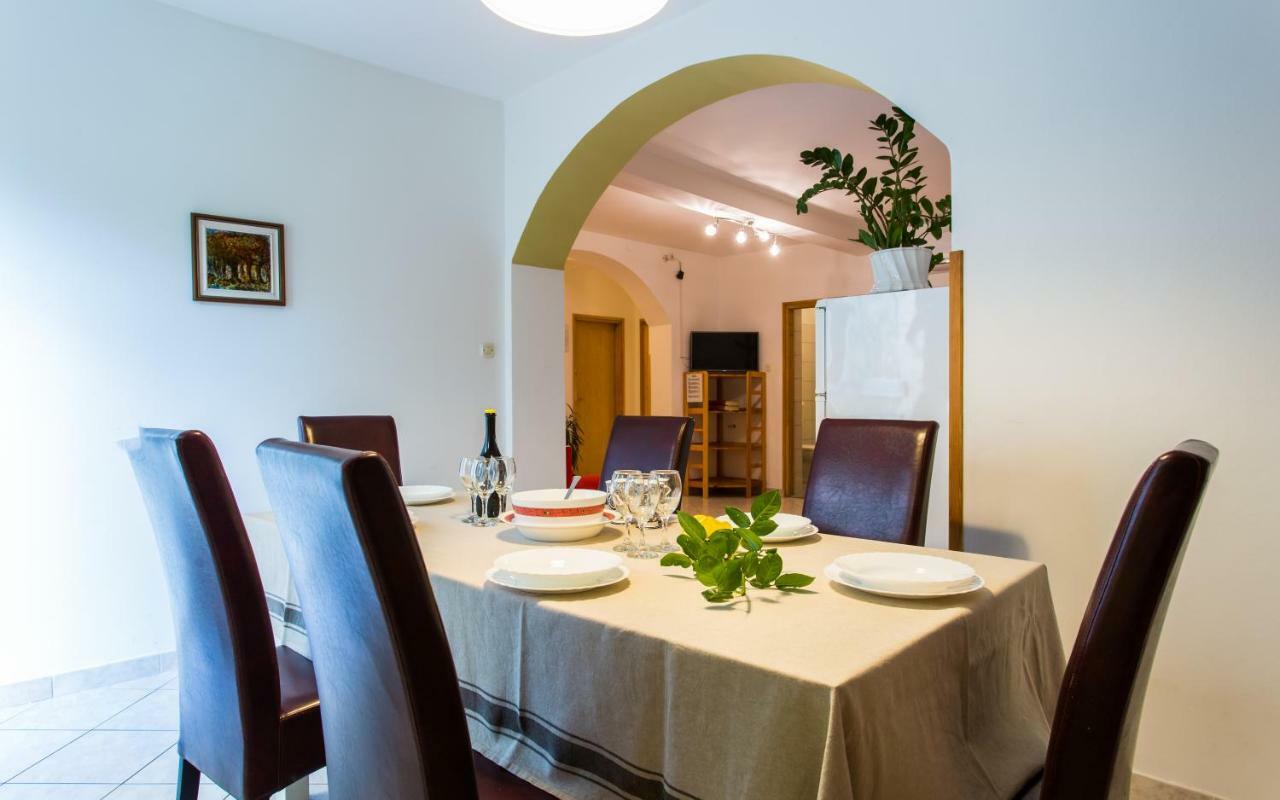 באסקה Apartments Luka 2 מראה חיצוני תמונה