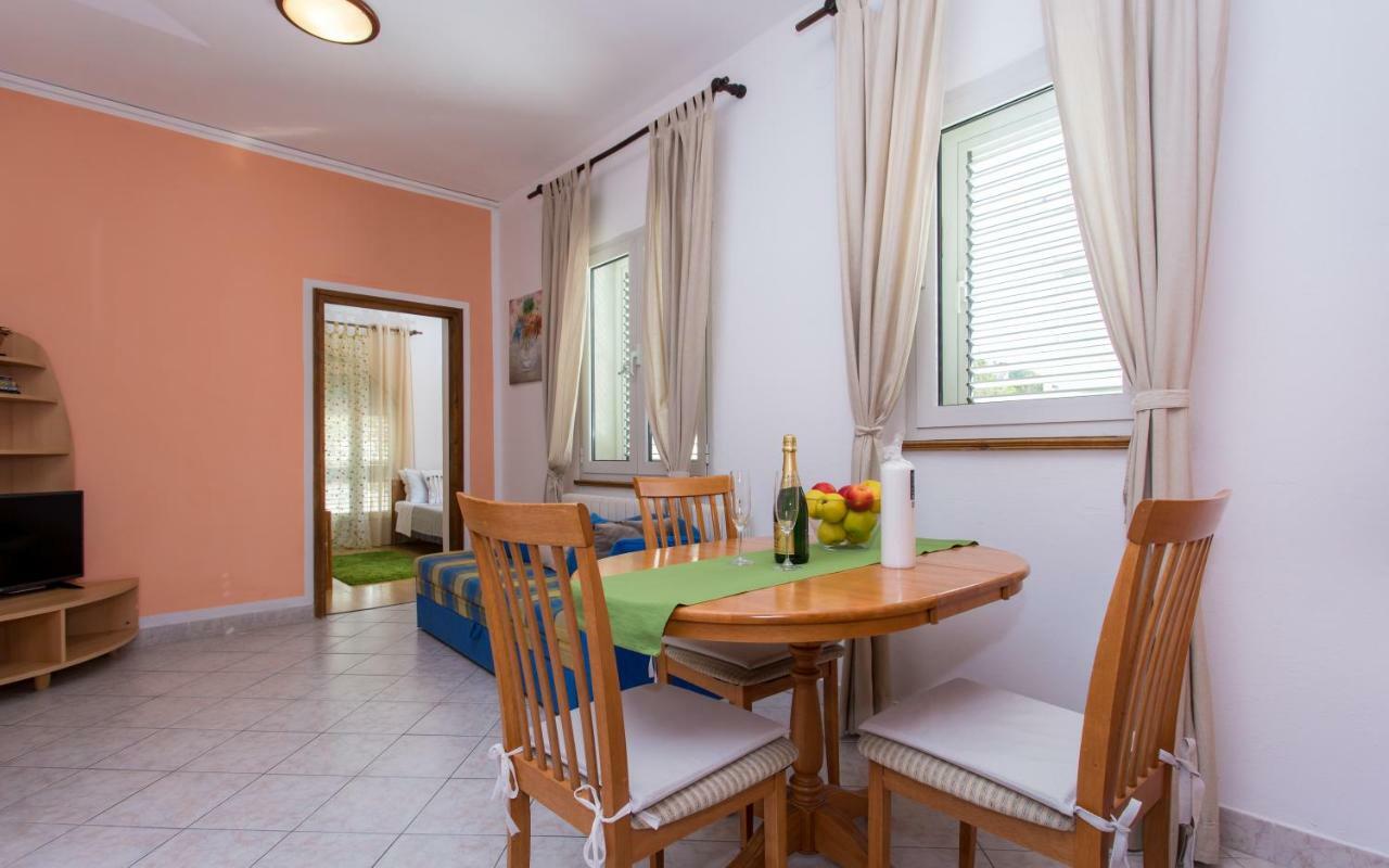 באסקה Apartments Luka 2 מראה חיצוני תמונה